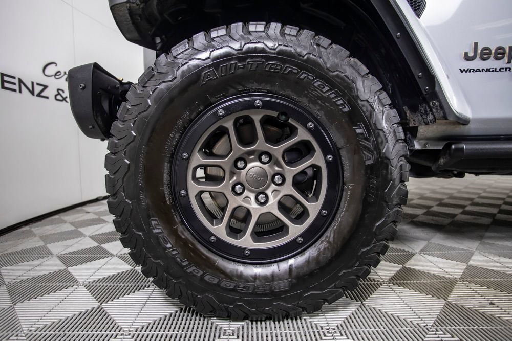 Used 2023 Jeep Wrangler Unlimited Rubicon 392 w/ Xtreme Recon 35" Tire Package AWD/4WD image 35