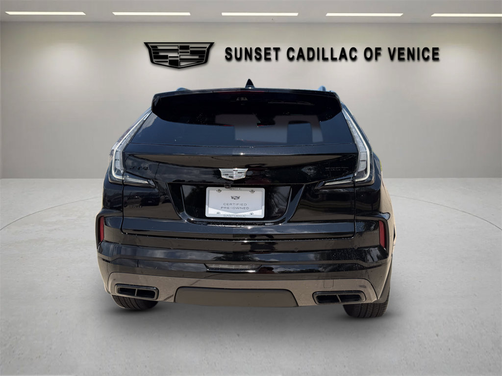 Used 2025 Cadillac XT4 Sport w/ LPO, Onyx Lite Package AWD/4WD image 4