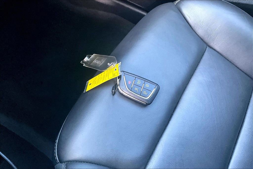 Certified 2025 Cadillac XT4 Premium Luxury image 34