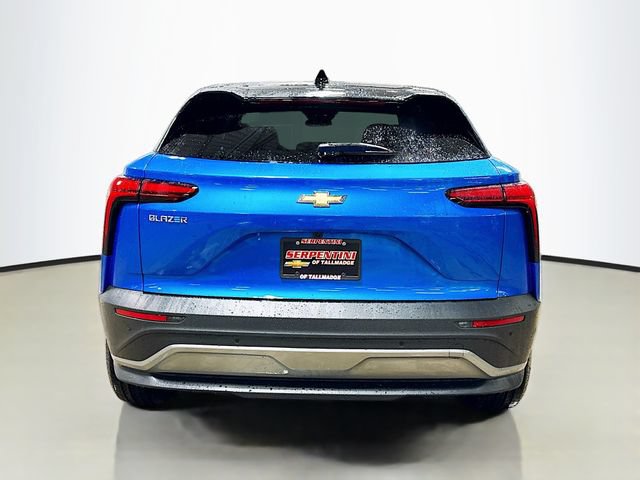 New 2026 Chevrolet Blazer EV LT FWD image 9