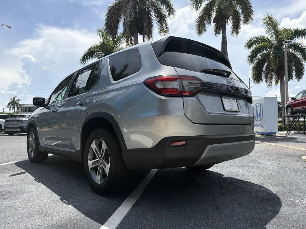 Certified 2023 Honda Pilot EX-L image 18