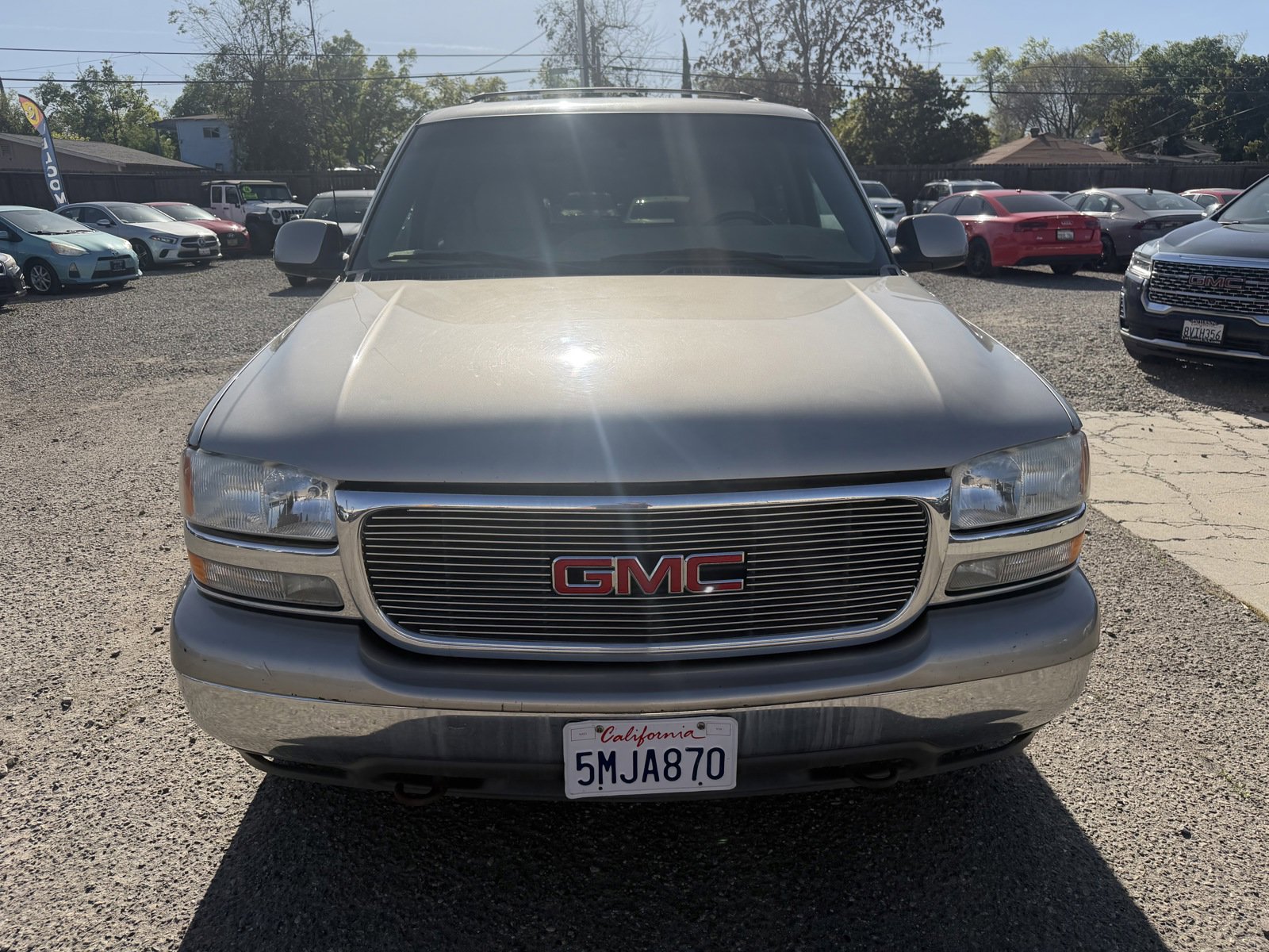 Used 2000 GMC Yukon XL SLT w/ SLT Marketing Opt Pkg image 2