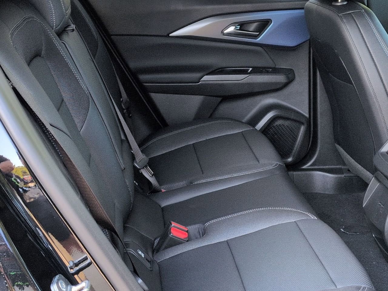 New 2026 Chevrolet Equinox EV LT FWD image 24