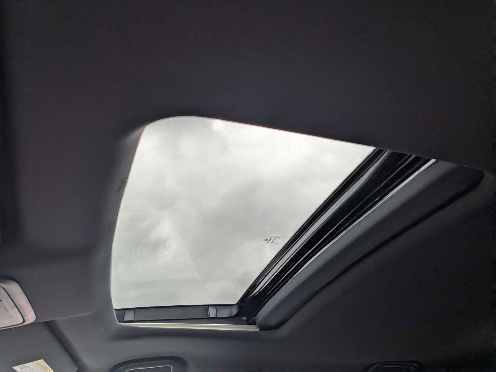 Certified 2024 Honda Passport EX-L image 17