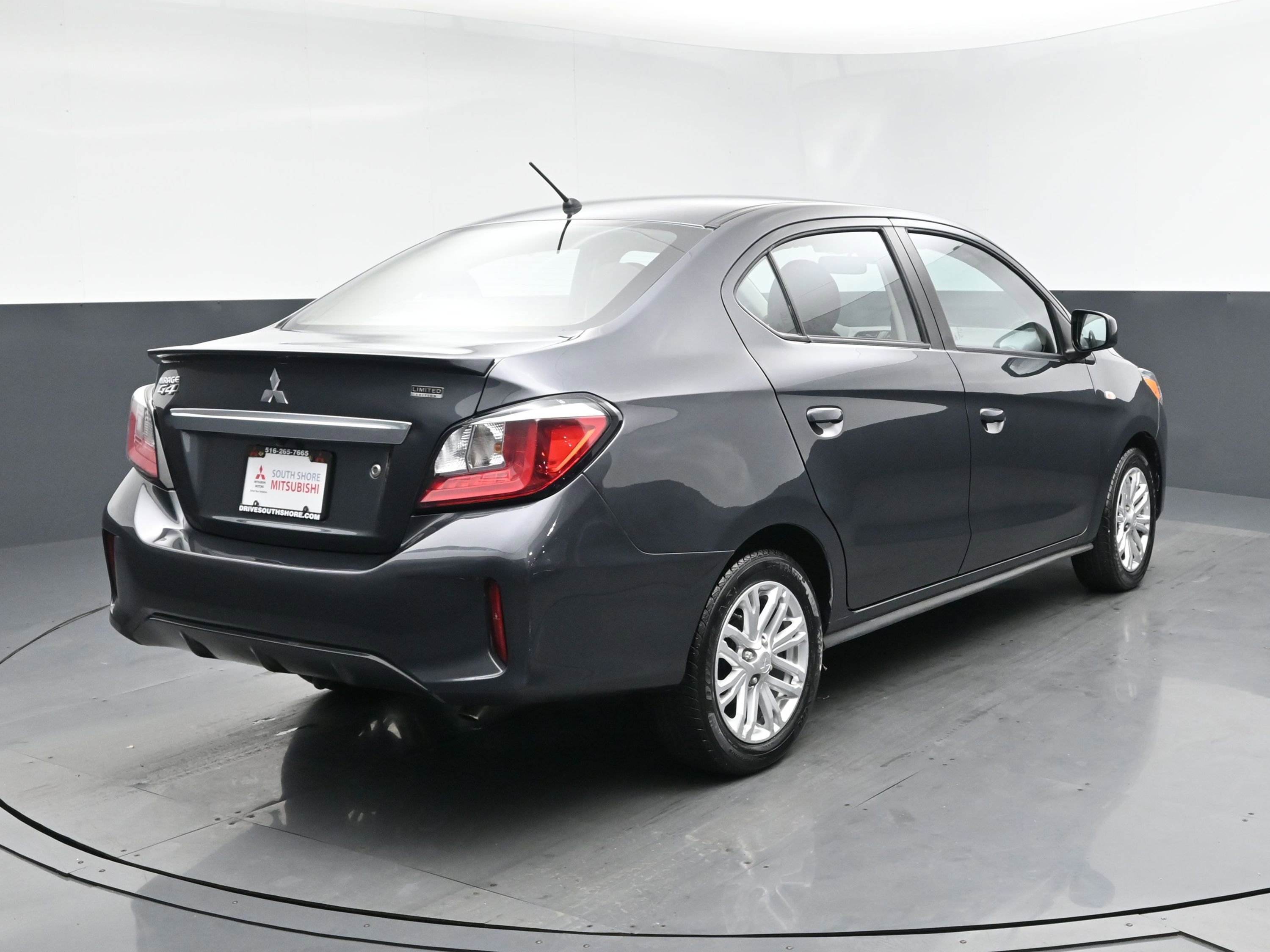 Used 2024 Mitsubishi Mirage G4 ES image 19