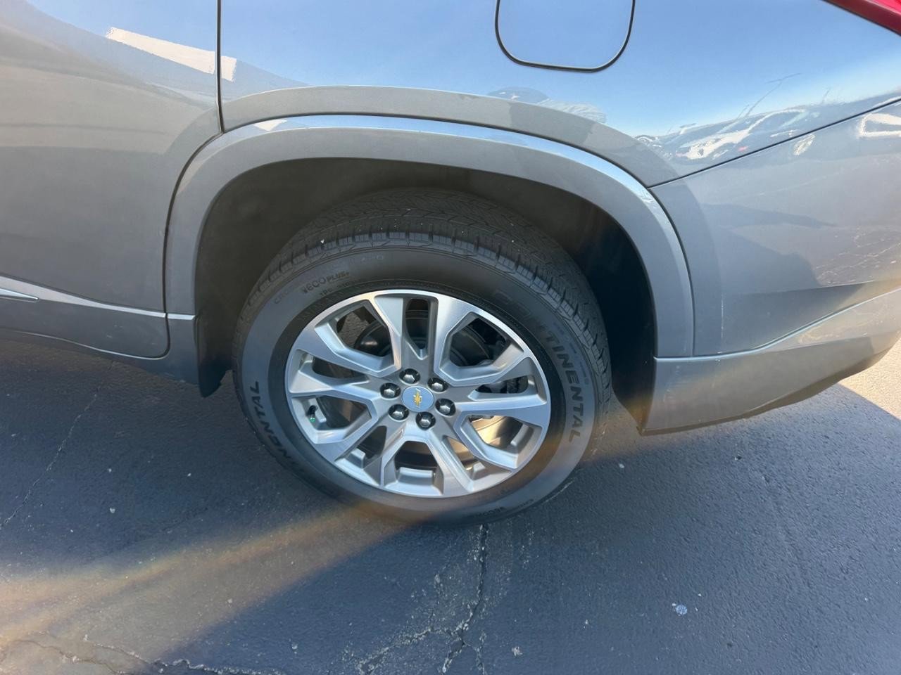 Used 2020 Chevrolet Traverse Premier image 7