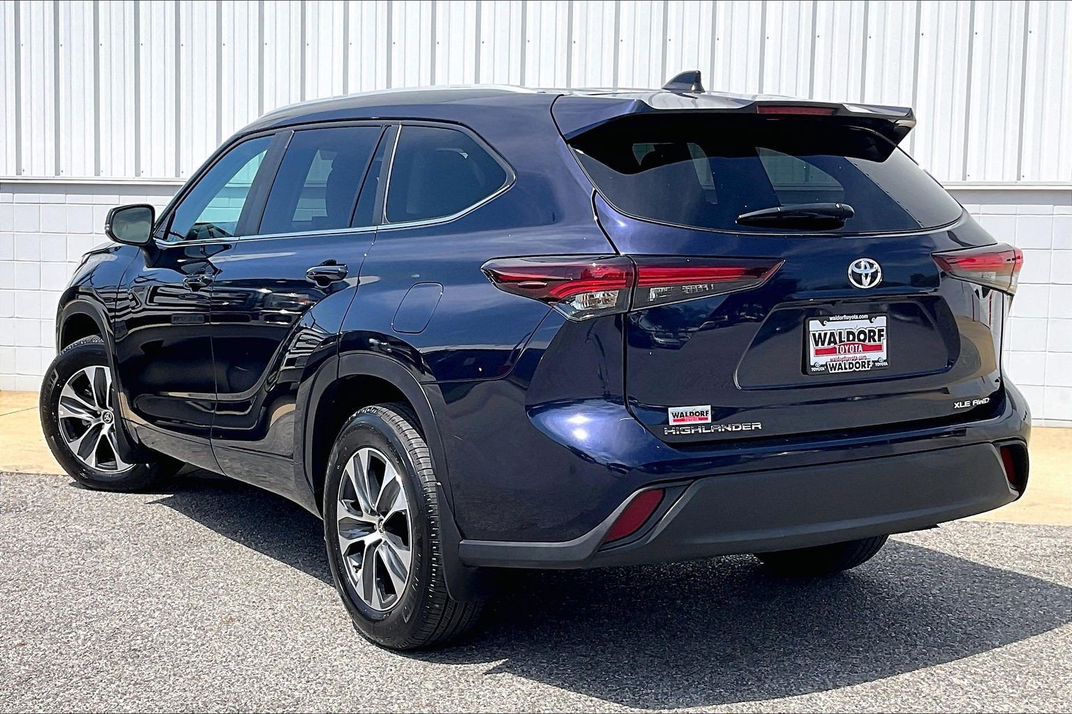 Used 2026 Toyota Highlander XLE AWD/4WD image 15