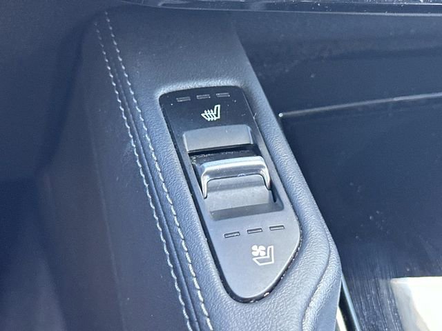 Used 2023 Kia Telluride EX image 38