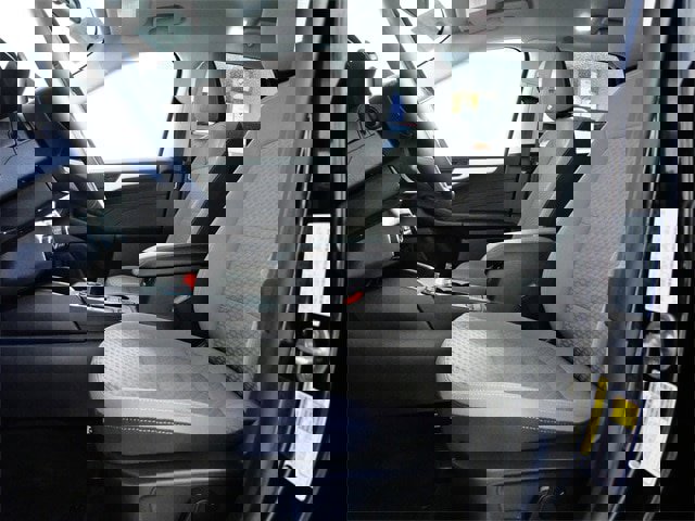Certified 2022 Ford Escape SE w/ Convenience Package image 16