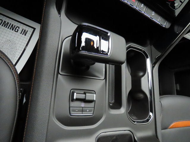 New 2026 GMC Sierra 1500 AT4 w/ AT4 Premium Package AWD/4WD image 32