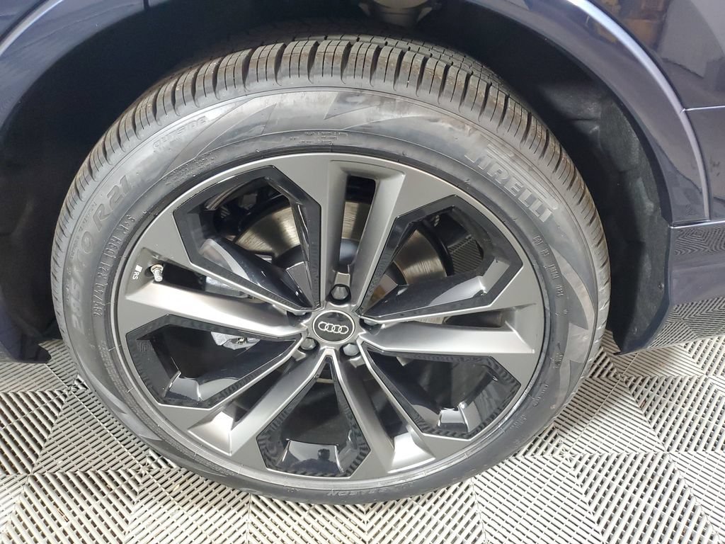 New 2026 Audi Q7 Premium Plus AWD/4WD image 11