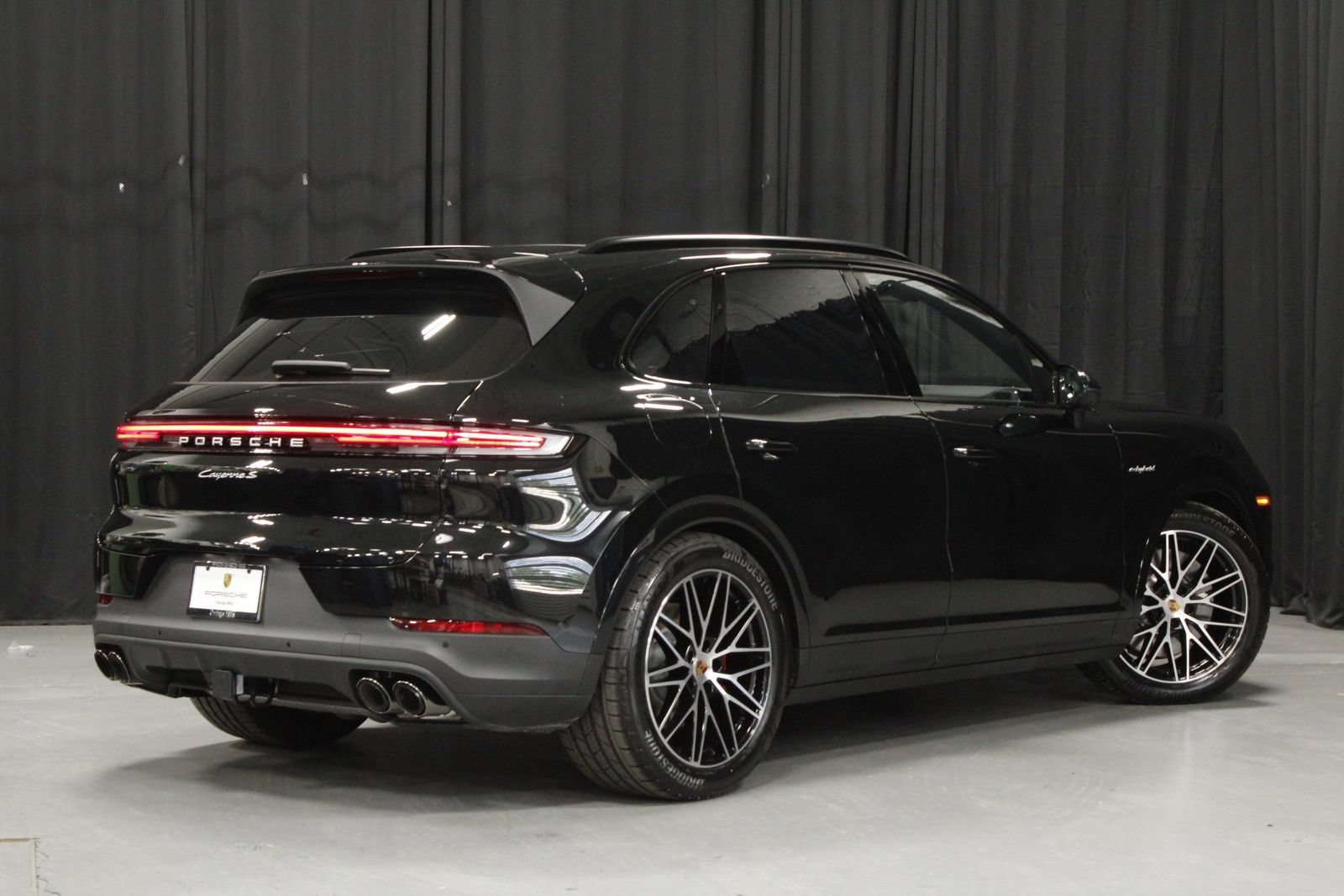 New 2026 Porsche Cayenne S AWD/4WD image 5