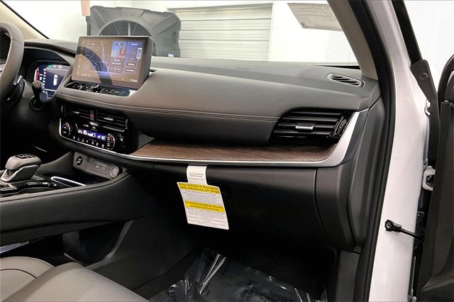 New 2026 Nissan Rogue Platinum w/ Platinum Premium Package image 32