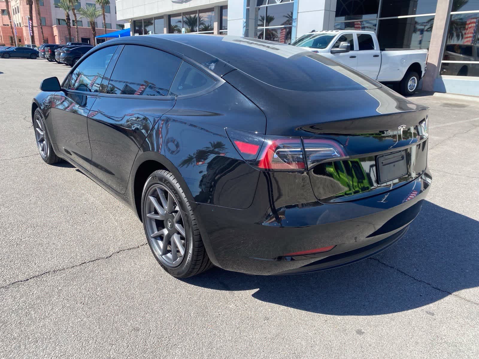 Used 2023 Tesla Model 3 Standard Range RWD image 8