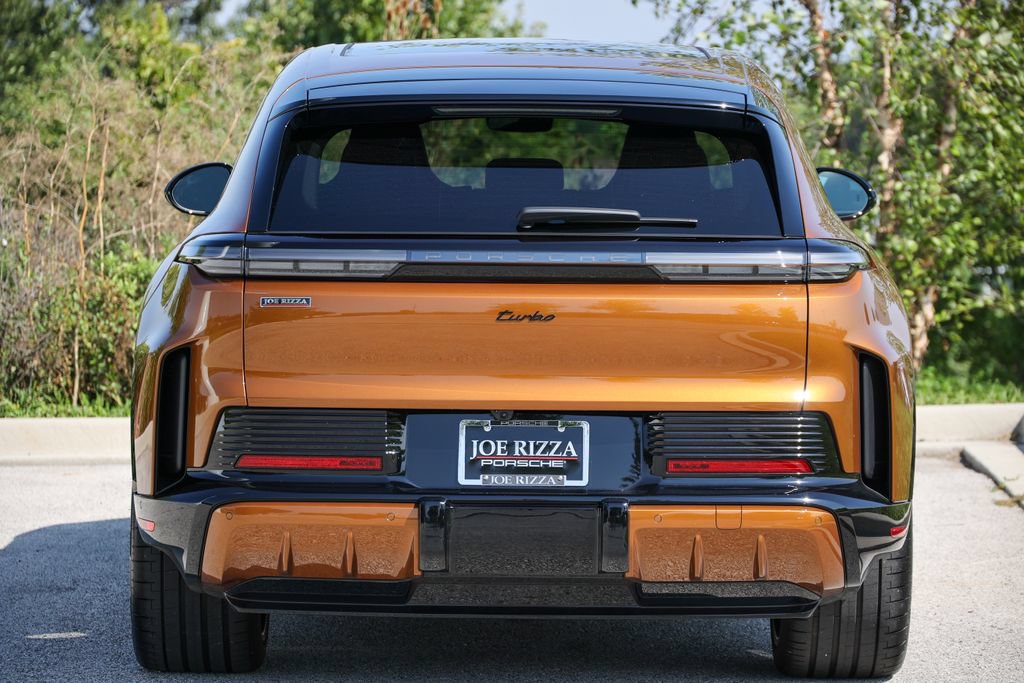 New 2026 Porsche Cayenne Turbo AWD/4WD image 27
