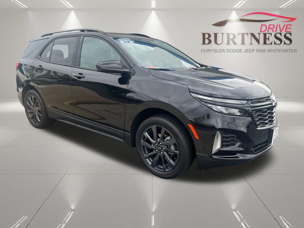 Certified 2024 Chevrolet Equinox RS w/ LPO, Floor Liner Package image 1