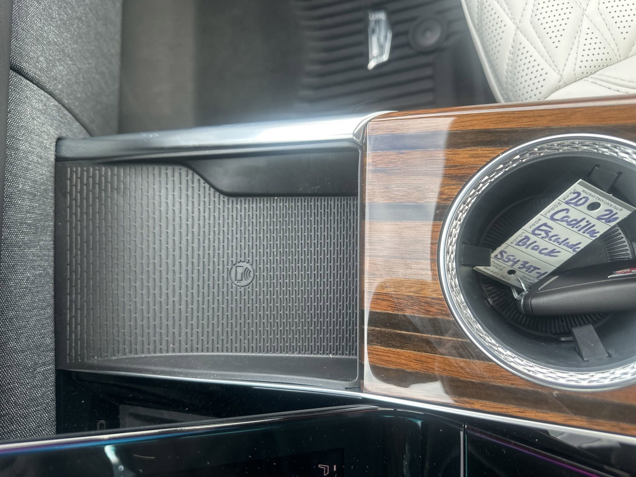 Used 2026 Cadillac Escalade Platinum Sport w/ LPO, ONYX Package image 60