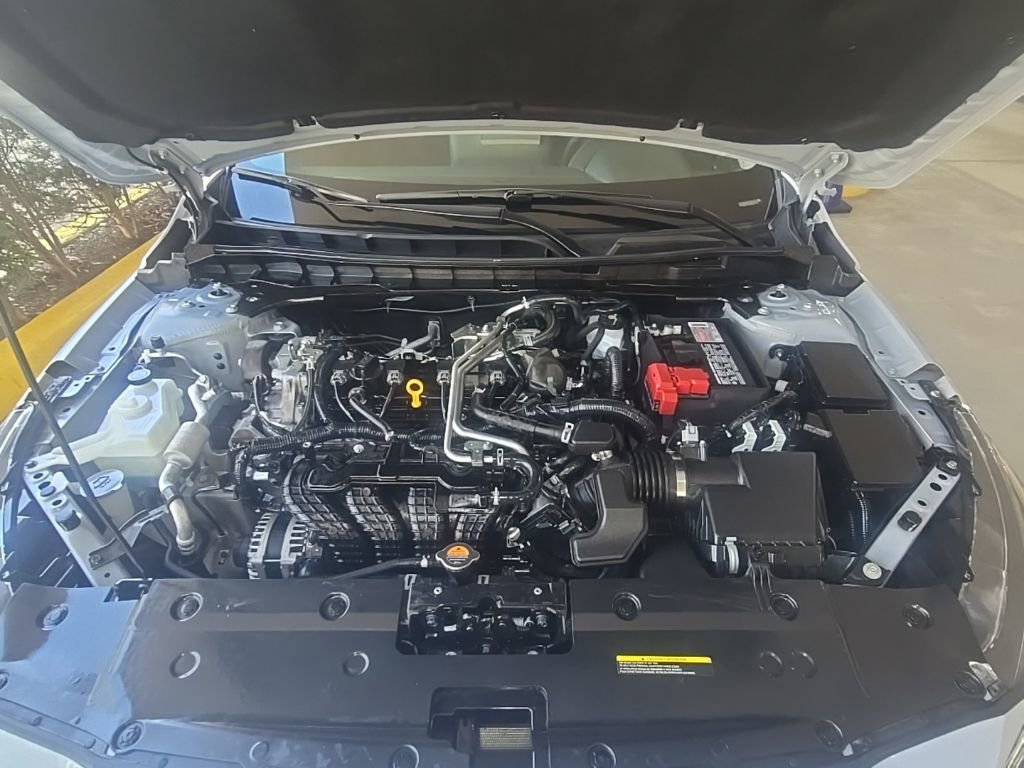 Used 2024 Nissan Altima 2.5 SR w/ SR Premium Package image 28