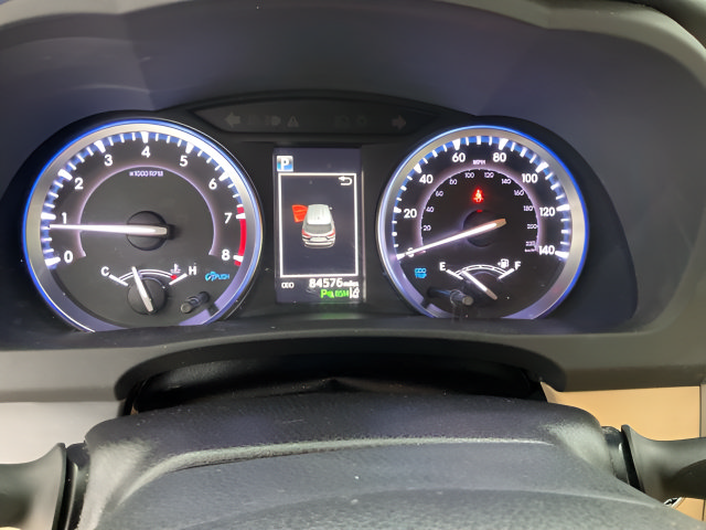 Used 2019 Toyota Highlander Limited FWD image 14