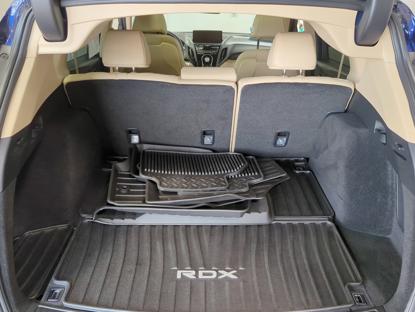 Used 2024 Acura RDX SH-AWD image 18