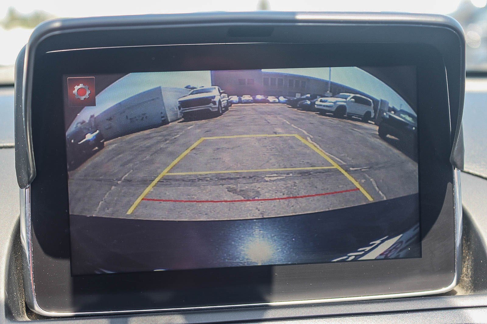 Used 2018 FIAT 124 Spider Abarth RWD image 33