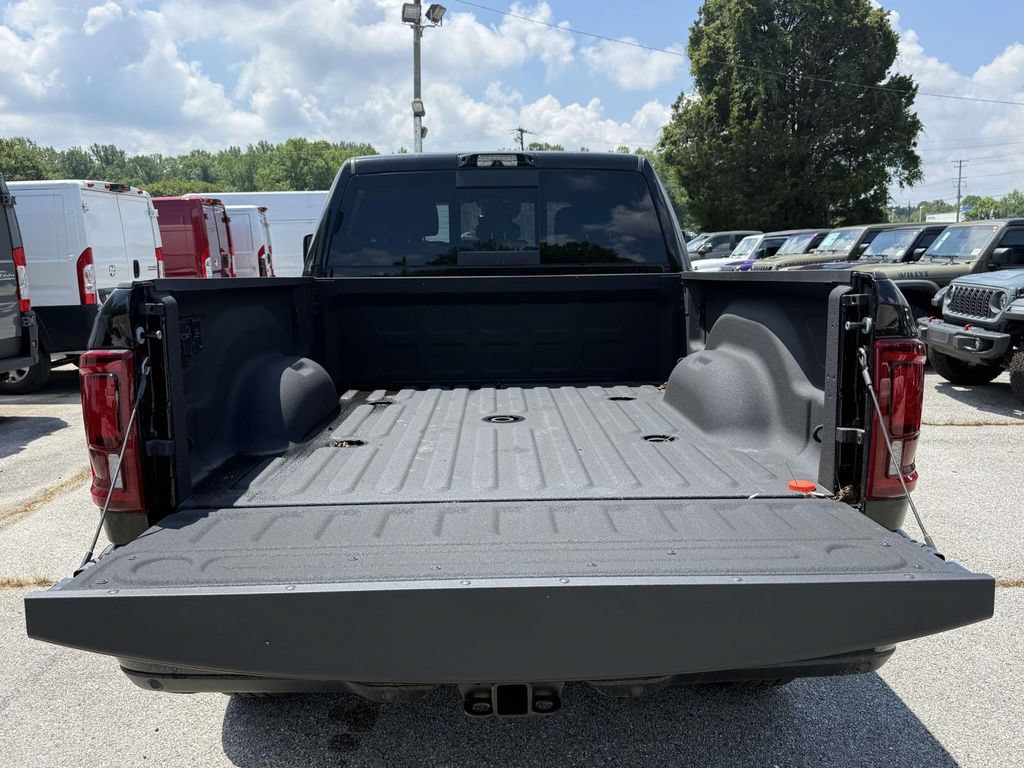 New 2026 RAM 2500 Big Horn AWD/4WD image 21
