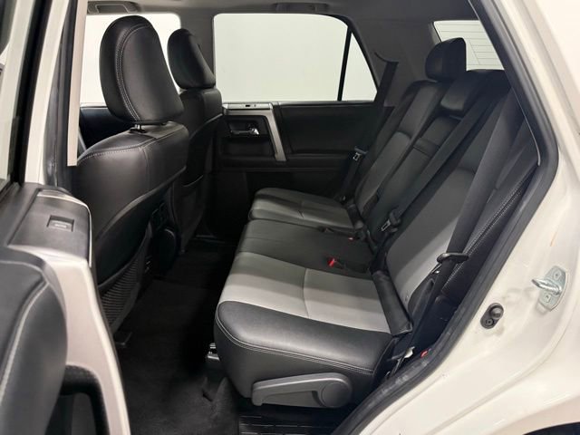 Used 2015 Toyota 4Runner SR5 Premium RWD image 30