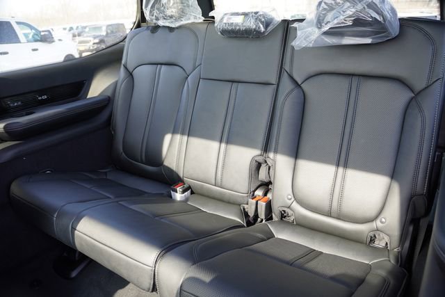 New 2026 Jeep Grand Wagoneer Summit image 11