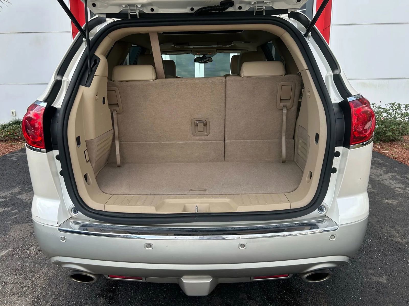 Used 2012 Buick Enclave Premium w/ Trailering Provision Package image 18