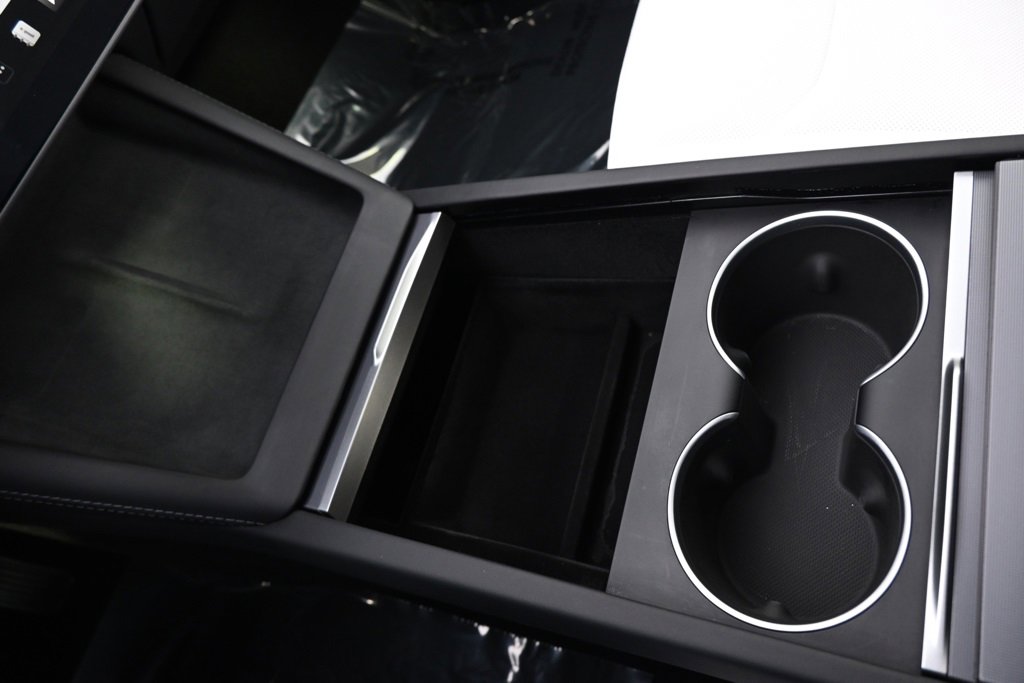 Used 2025 Tesla Model 3 Long Range image 30