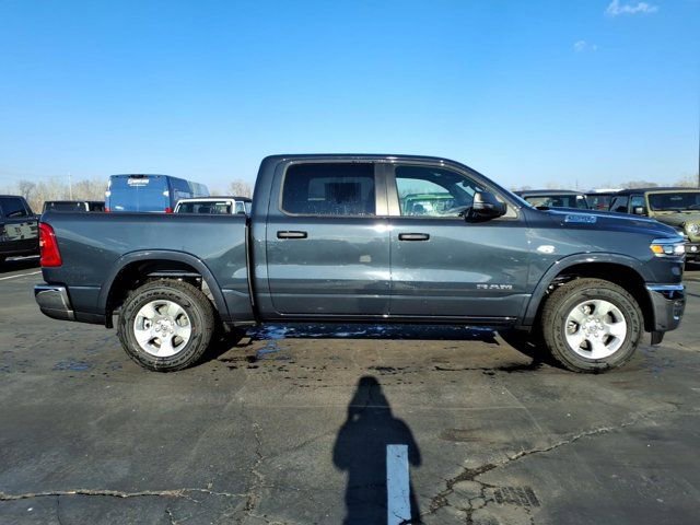 New 2026 RAM 1500 4x4 Crew Cab image 17
