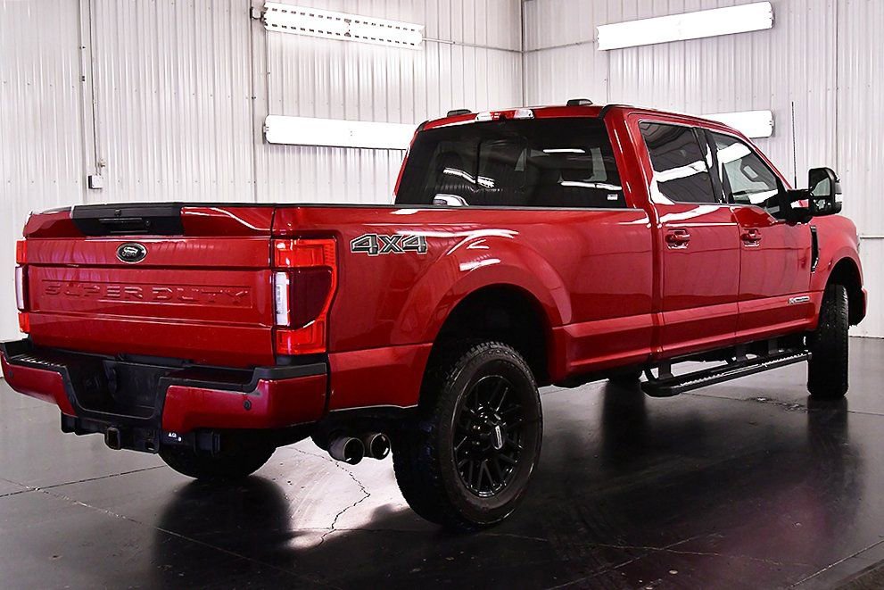 Used 2022 Ford F250 Lariat w/ Black Appearance Package image 7