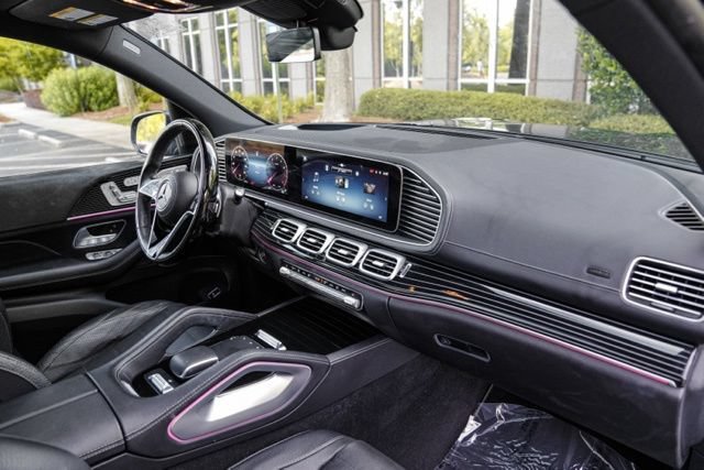 Used 2024 Mercedes-Benz GLS 450 4MATIC w/ Pinnacle Trim Package image 26