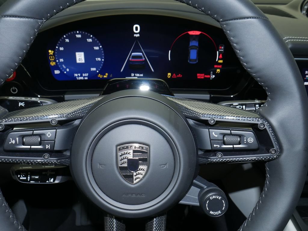 Certified 2026 Porsche Macan Turbo Electric AWD/4WD image 32