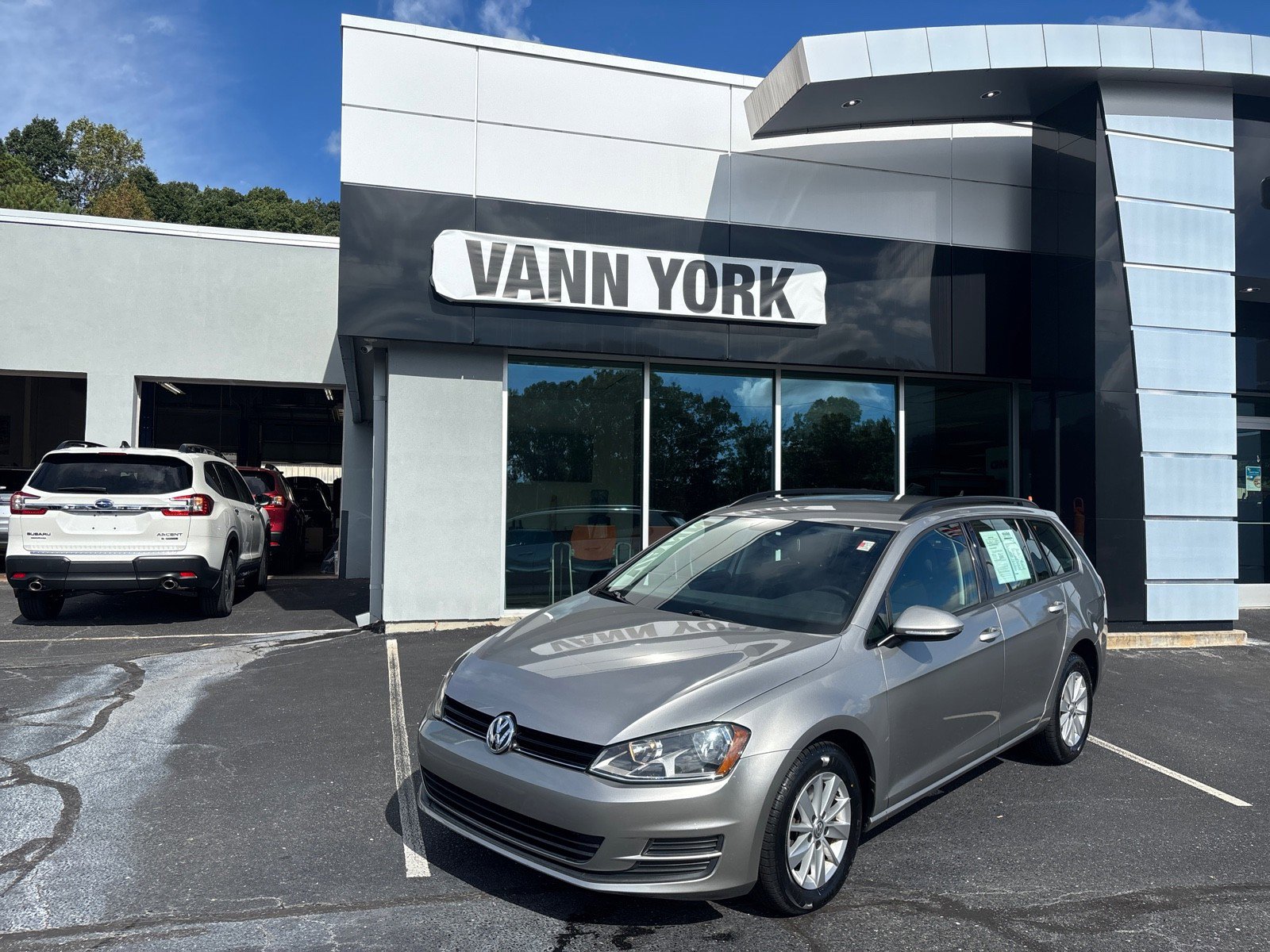 Used 2015 Volkswagen Golf S