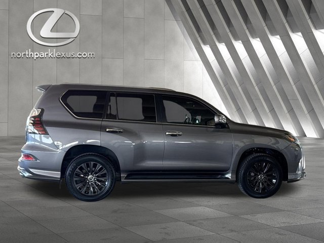 Certified 2023 Lexus GX 460 Luxury w/ Sport Design Package image 4