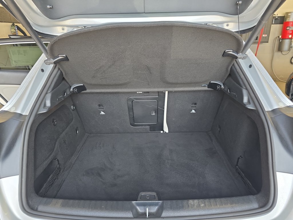 Used 2019 Mercedes-Benz GLA 250 image 13