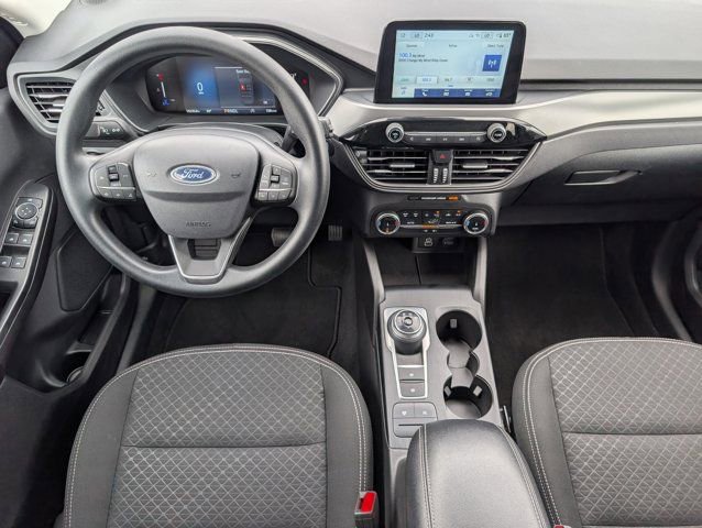 Used 2025 Ford Escape Active image 6