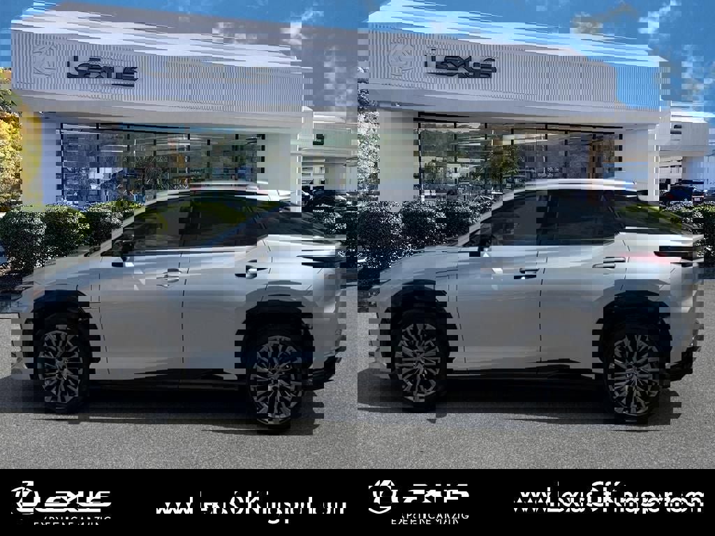 Used 2023 Lexus RZ 450e Premium w/ Accessory Package (Z1) image 2