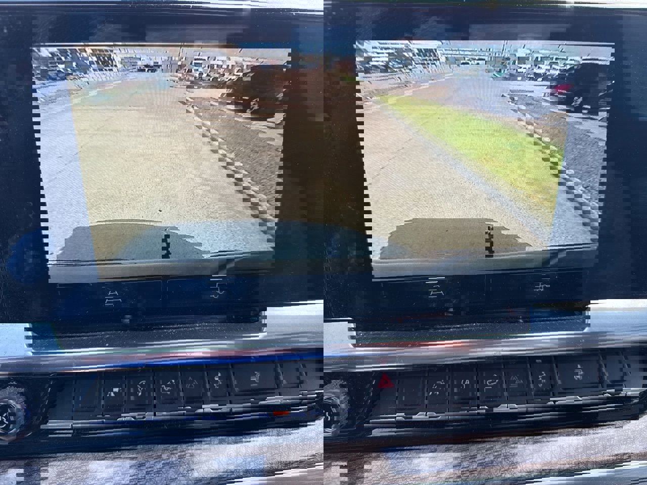 Used 2023 Chevrolet Silverado 1500 LT image 25