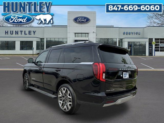 Used 2025 Ford Expedition Platinum w/ Platinum Ultimate Package AWD/4WD image 6
