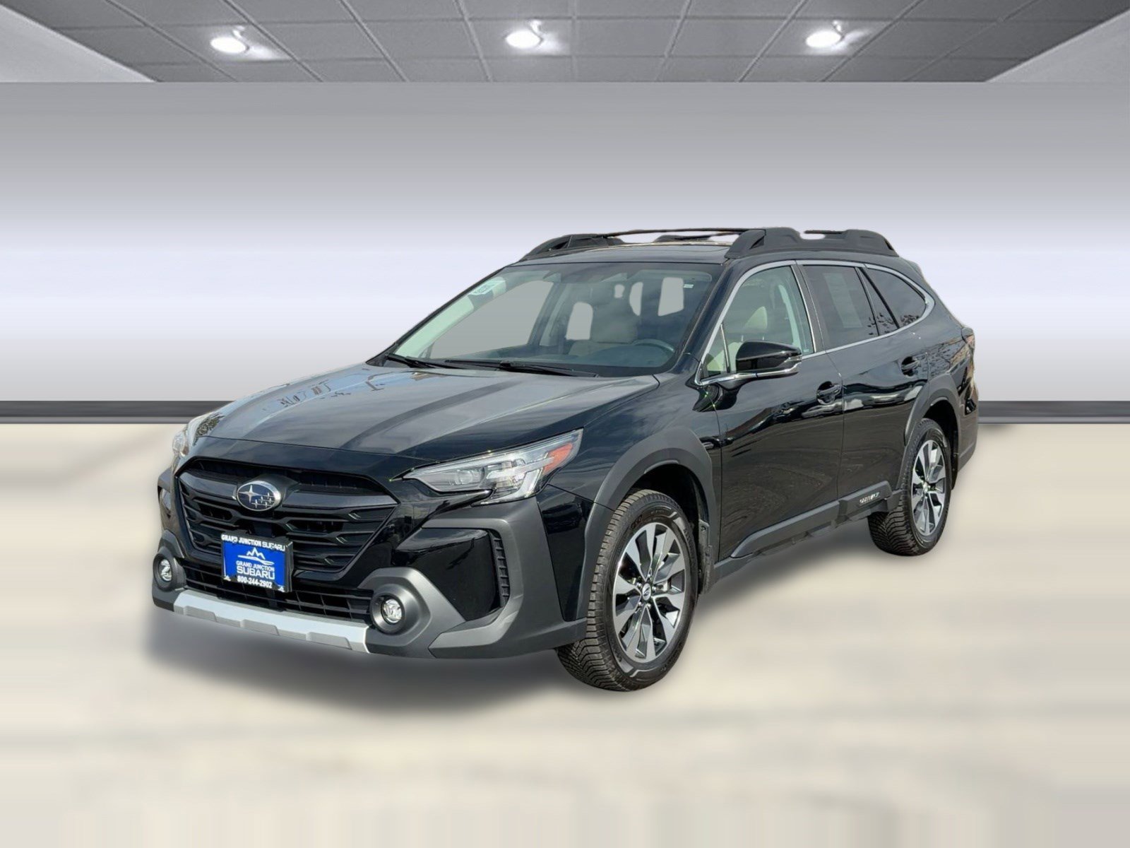 Used 2023 Subaru Outback Limited image 1
