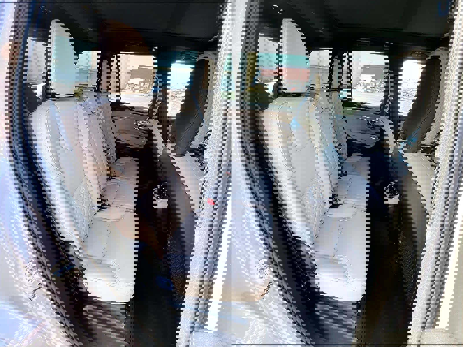 Used 2026 Volvo XC90 B6 Plus w/ Protection Package Premier image 30