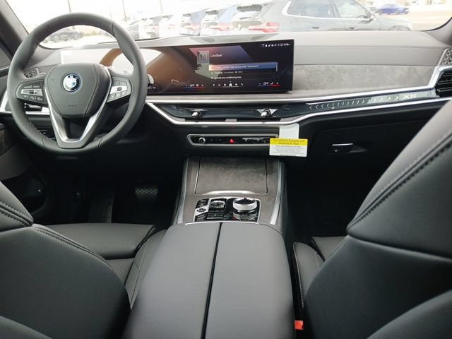 New 2026 BMW X5 xDrive50e AWD/4WD image 14