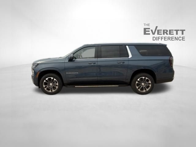 New 2026 Chevrolet Suburban LT w/ Comfort Package AWD/4WD image 4
