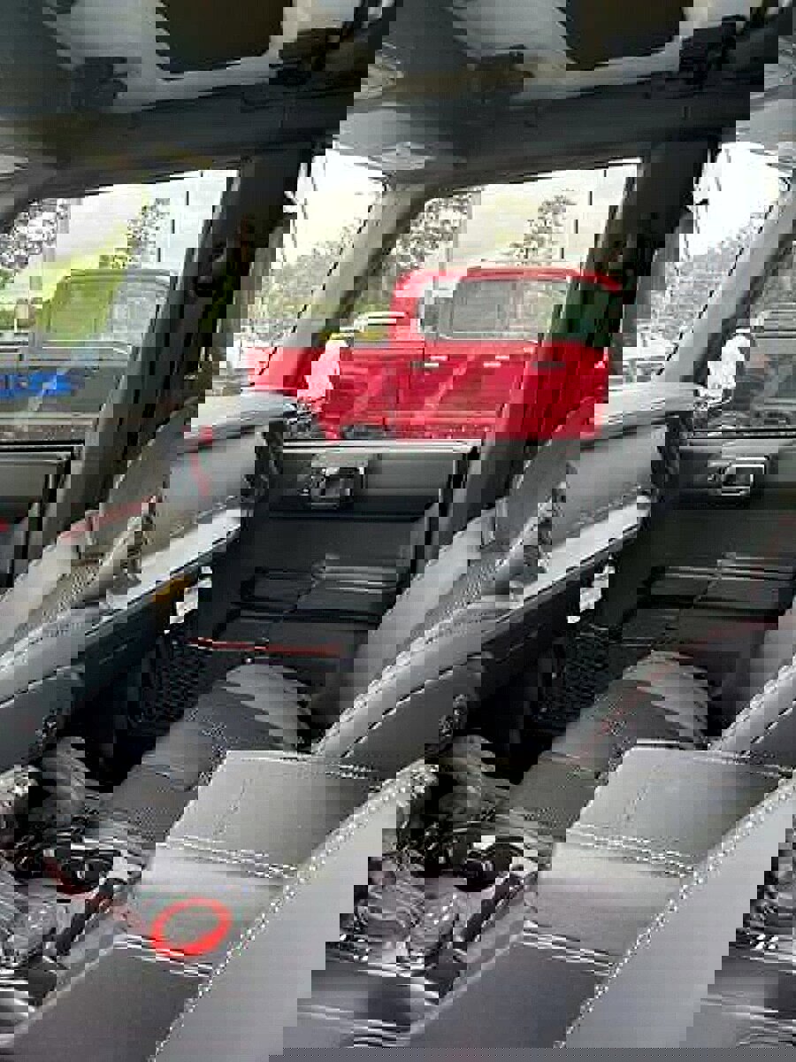 New 2025 Ford Bronco Raptor image 13