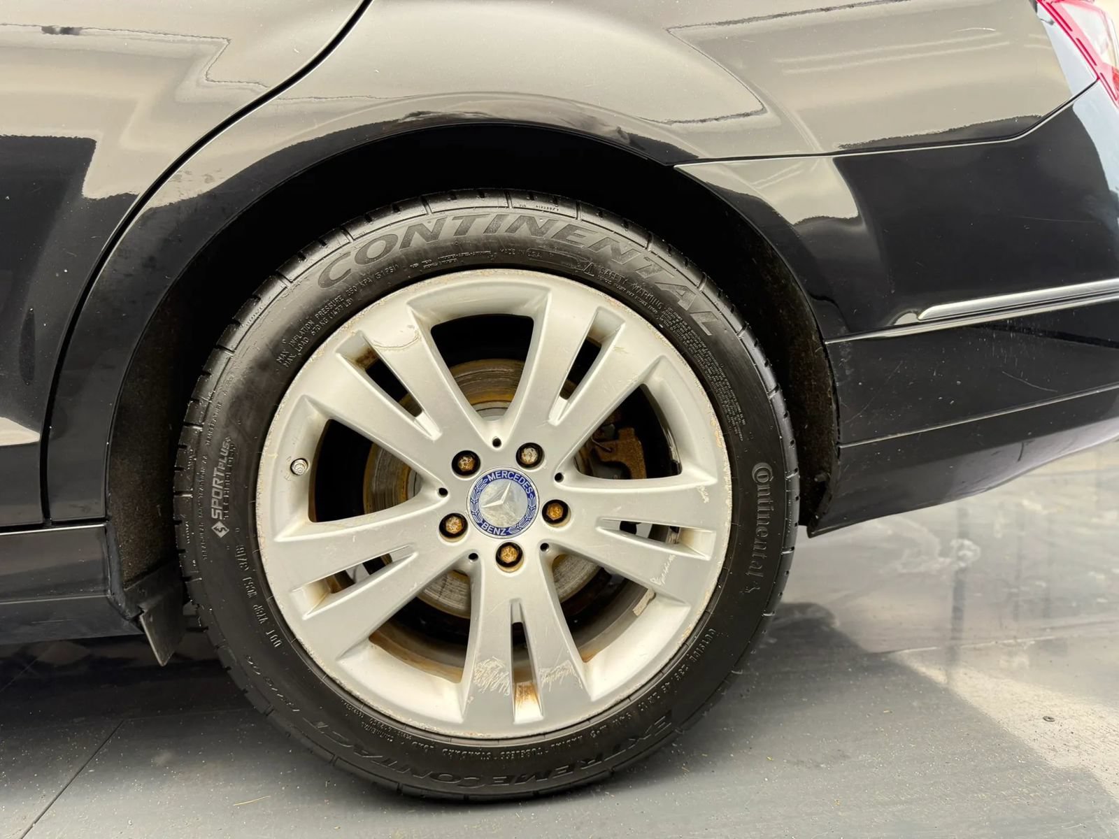 Used 2011 Mercedes-Benz C 300 4MATIC Sedan image 37