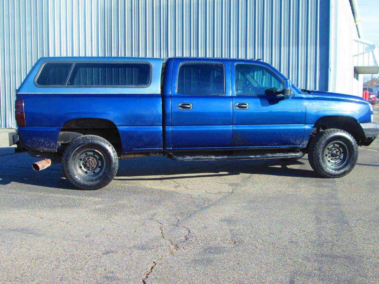 Used 2007 GMC Sierra 2500 SLE w/ Heavy-Duty Power Package image 2