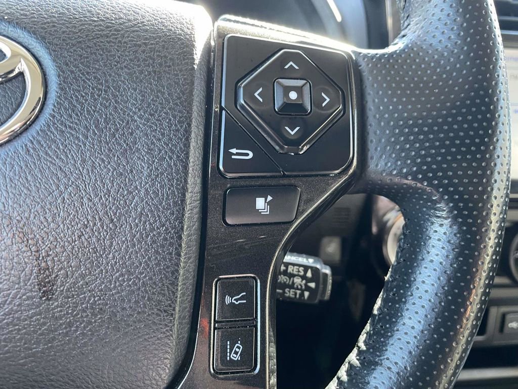 Used 2024 Toyota 4Runner TRD Off-Road Premium image 14
