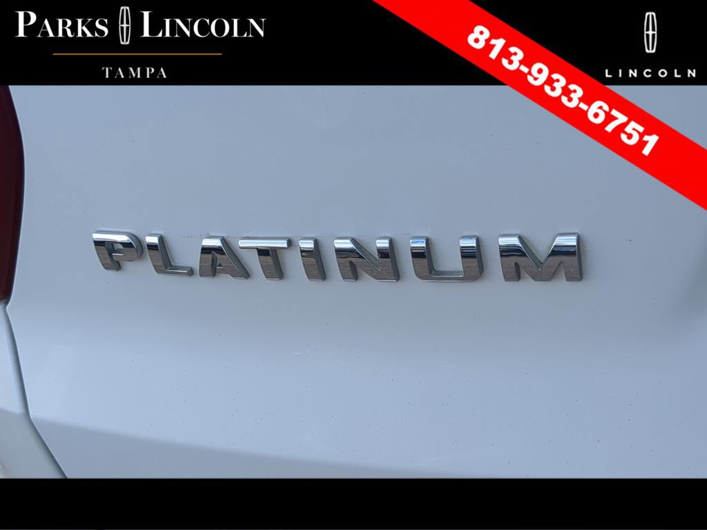 Used 2018 Ford Explorer Platinum image 10